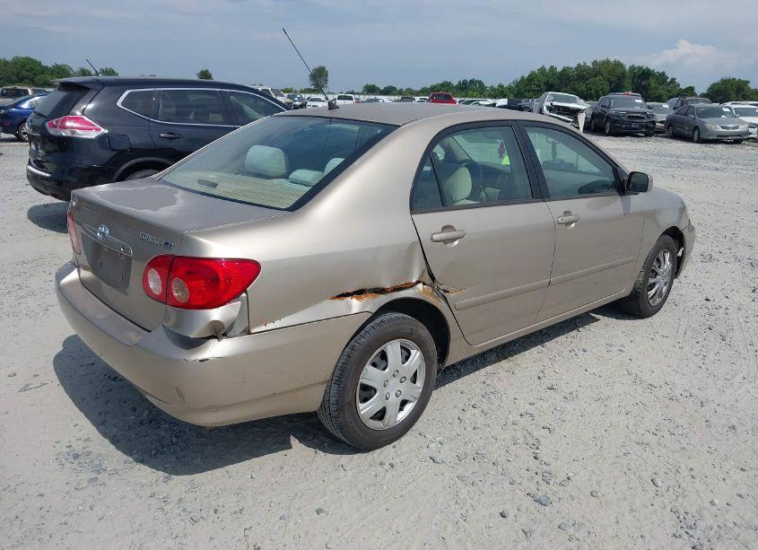 Photo 4 of 2007 Toyota Corolla LE (VIN 1NXBR32E27Z853149)