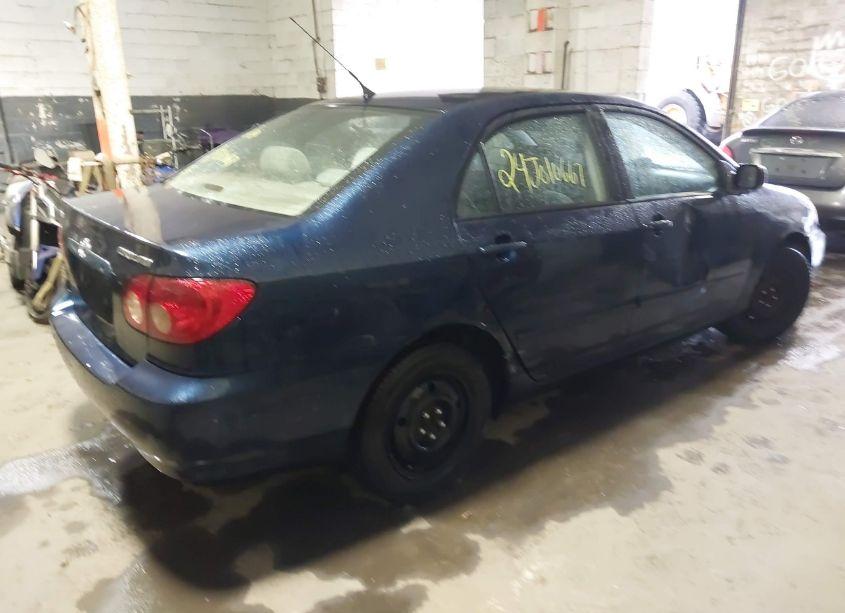 Photo 4 of 2007 Toyota Corolla LE (VIN 1NXBR32E27Z853538)