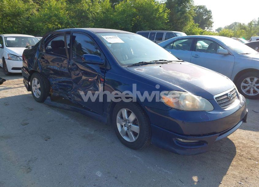 2007 Toyota Corolla S (VIN 1NXBR32E27Z862935) main photo