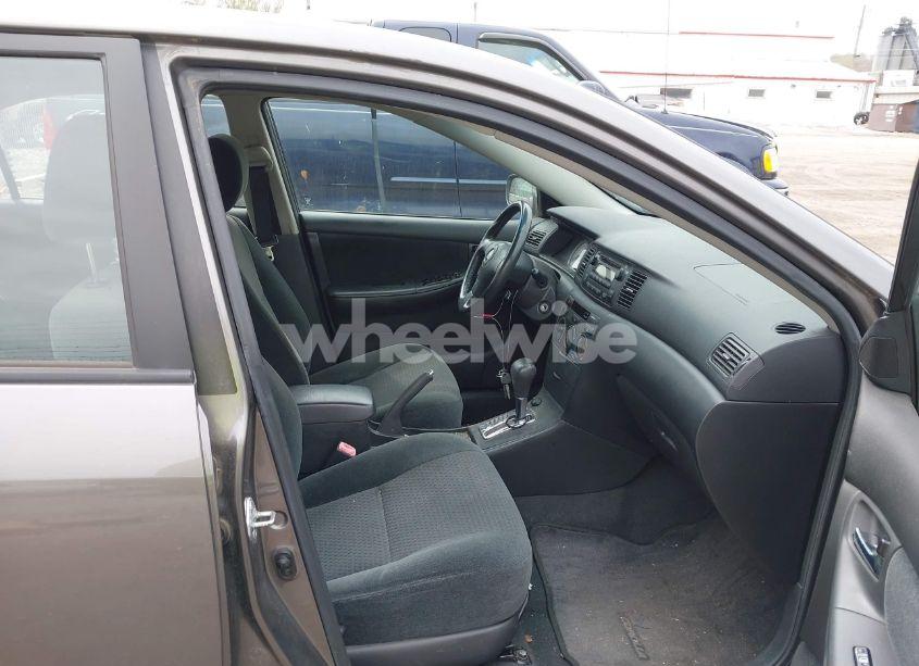 Photo 5 of 2007 Toyota Corolla S (VIN 1NXBR32E27Z885132)