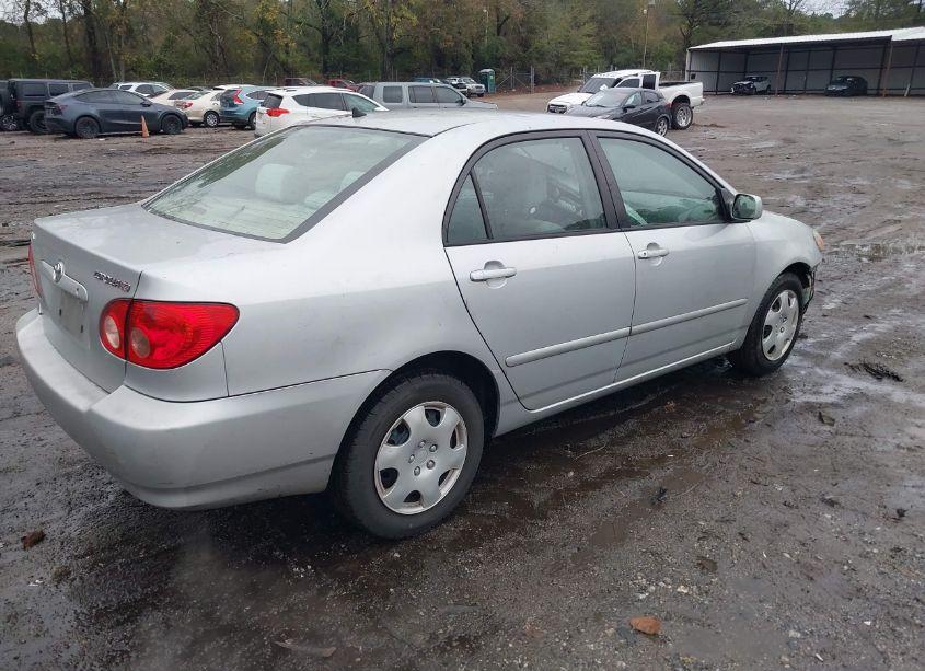 Photo 4 of 2007 Toyota Corolla LE (VIN 1NXBR32E27Z895921)