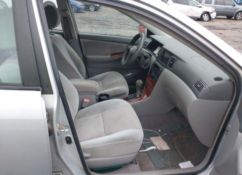 Photo 5 of 2007 Toyota Corolla LE (VIN 1NXBR32E27Z895921)