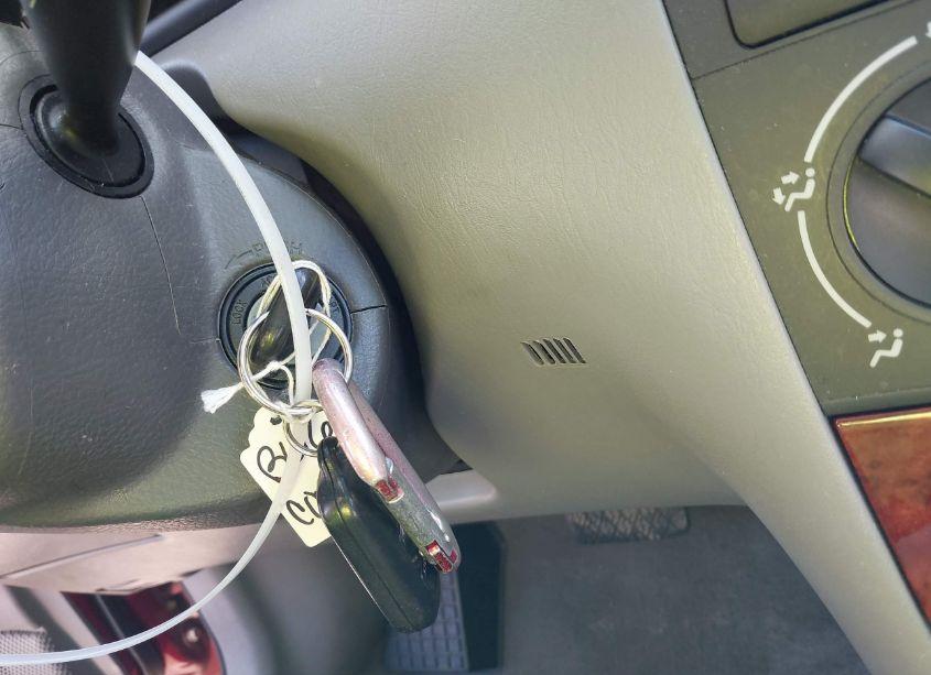 Photo 11 of 2007 Toyota Corolla LE (VIN 1NXBR32E27Z896521)