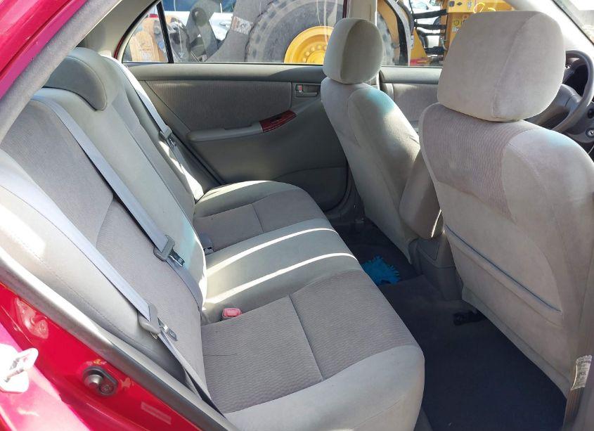 Photo 8 of 2007 Toyota Corolla LE (VIN 1NXBR32E27Z896521)