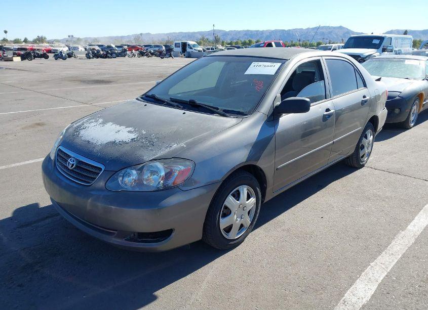 Photo 2 of 2007 Toyota Corolla CE (VIN 1NXBR32E27Z899015)