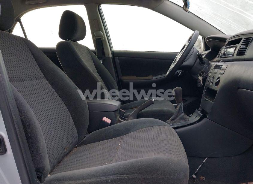 Photo 5 of 2007 Toyota Corolla S (VIN 1NXBR32E27Z904620)