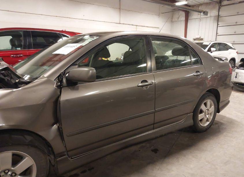 Photo 15 of 2008 Toyota Corolla S (VIN 1NXBR32E28Z034157)