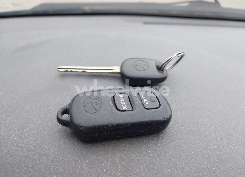 Photo 11 of 2008 Toyota Corolla LE (VIN 1NXBR32E28Z957349)