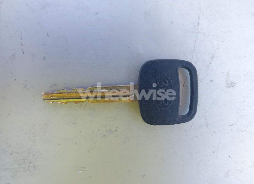 Photo 11 of 2003 Toyota Corolla CE (VIN 1NXBR32E33Z025248)