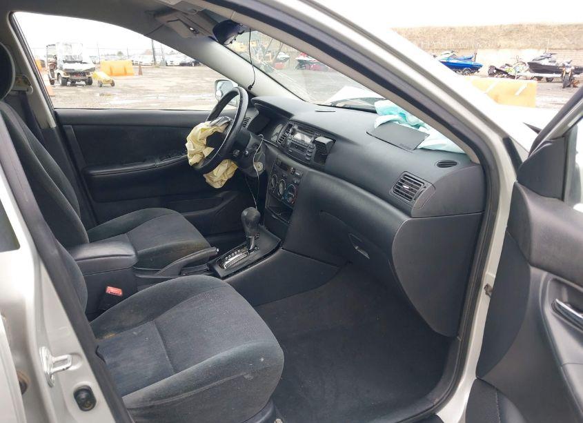 Photo 5 of 2003 Toyota Corolla S (VIN 1NXBR32E33Z087989)