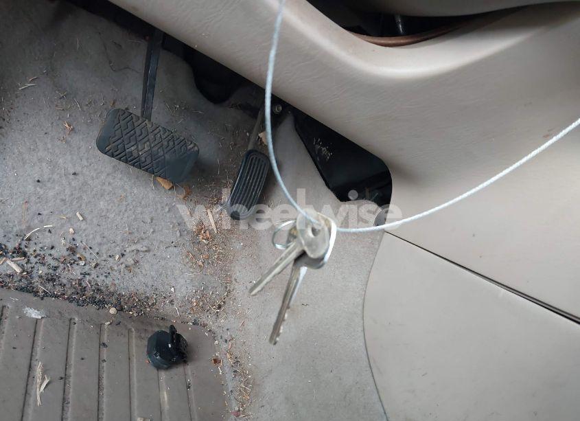 Photo 11 of 2003 Toyota Corolla LE (VIN 1NXBR32E33Z088995)