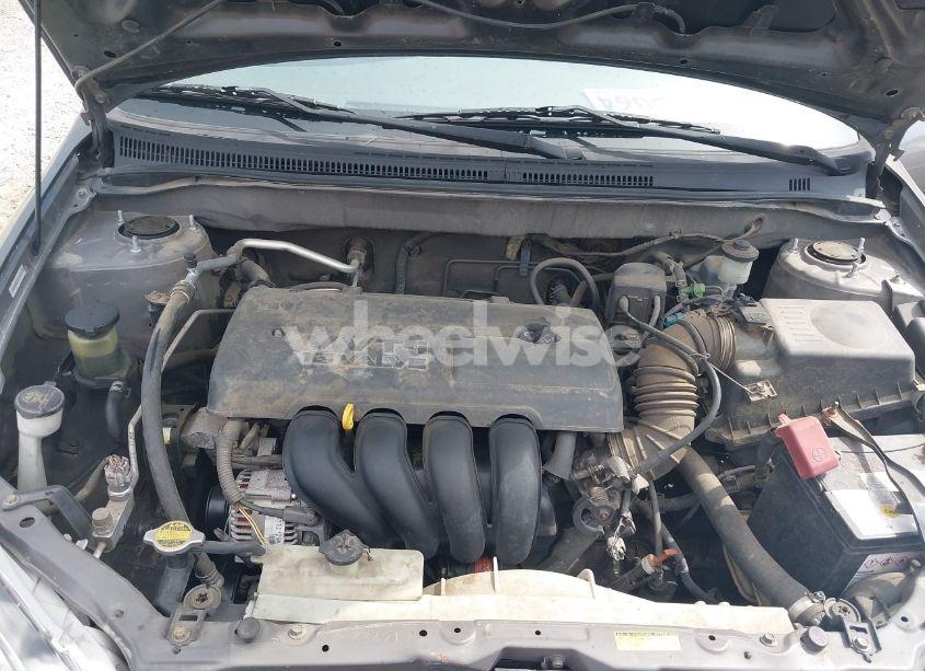 Photo 10 of 2003 Toyota Corolla LE (VIN 1NXBR32E33Z095509)