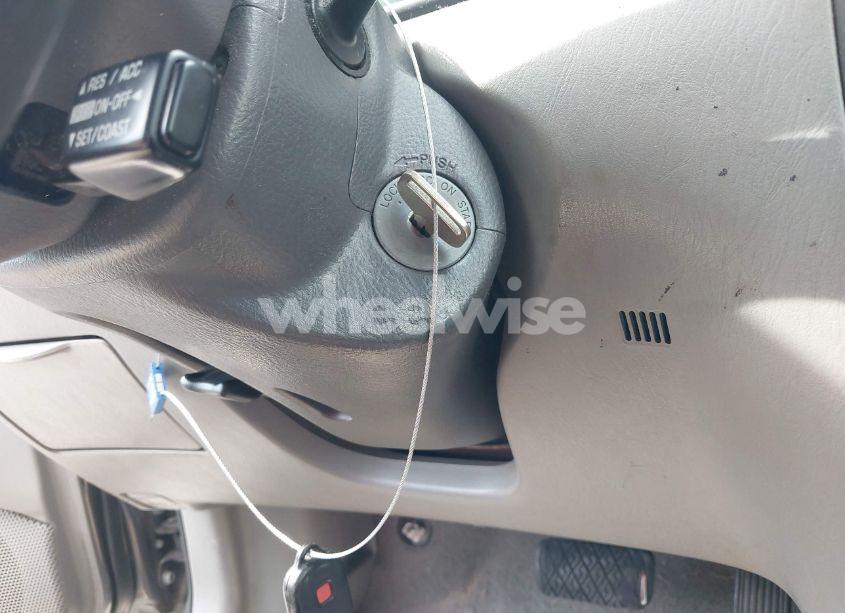 Photo 11 of 2003 Toyota Corolla LE (VIN 1NXBR32E33Z095509)