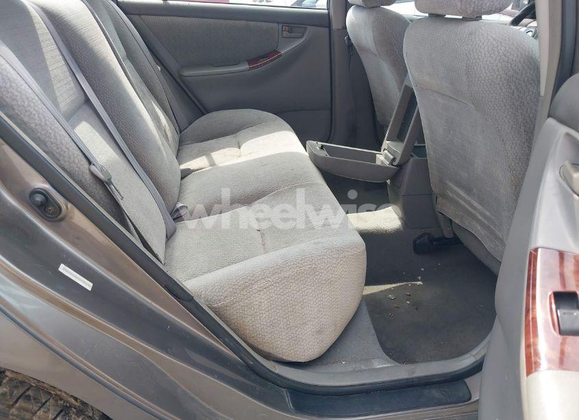 Photo 8 of 2003 Toyota Corolla LE (VIN 1NXBR32E33Z095509)