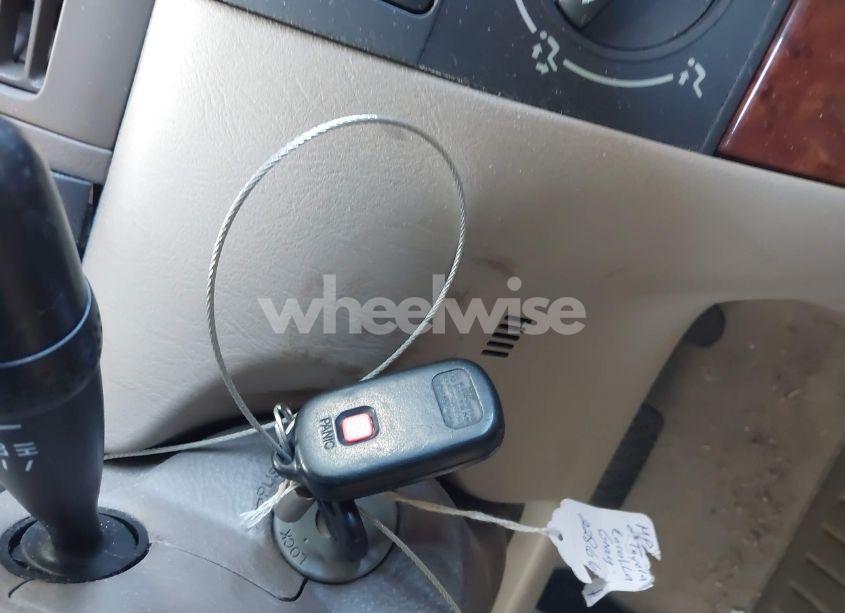 Photo 11 of 2003 Toyota Corolla LE (VIN 1NXBR32E33Z119128)