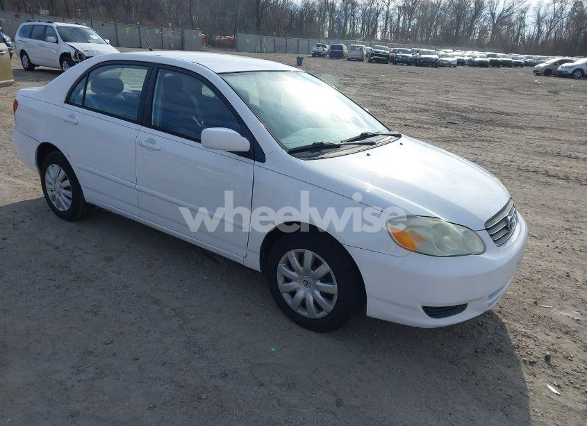 2003 Toyota Corolla LE (VIN 1NXBR32E33Z140447) main photo
