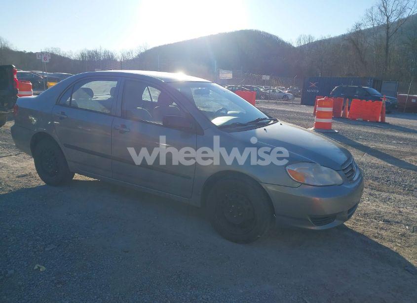 2003 Toyota Corolla CE (VIN 1NXBR32E33Z146135) main photo