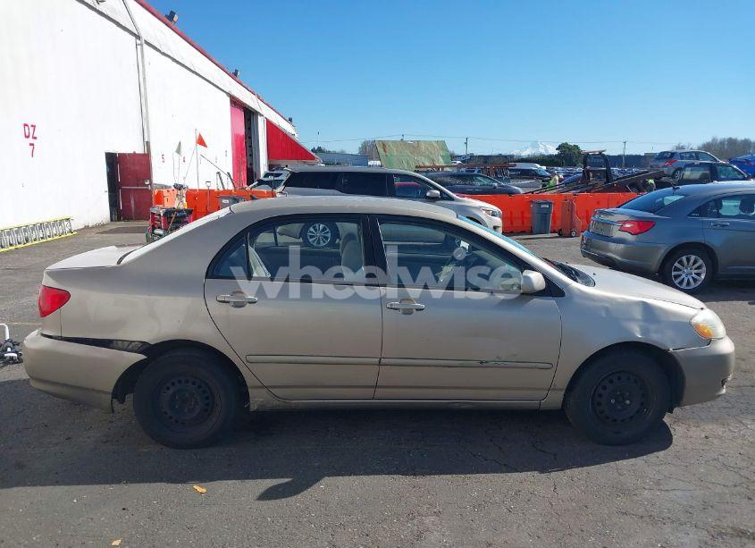 Photo 13 of 2004 Toyota Corolla LE (VIN 1NXBR32E34Z196874)