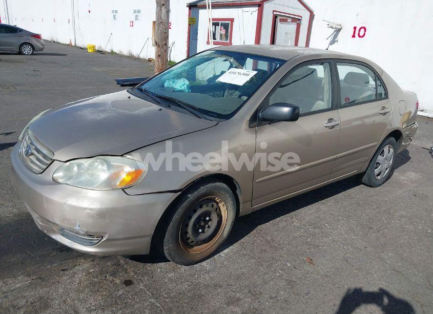 Photo 2 of 2004 Toyota Corolla LE (VIN 1NXBR32E34Z196874)