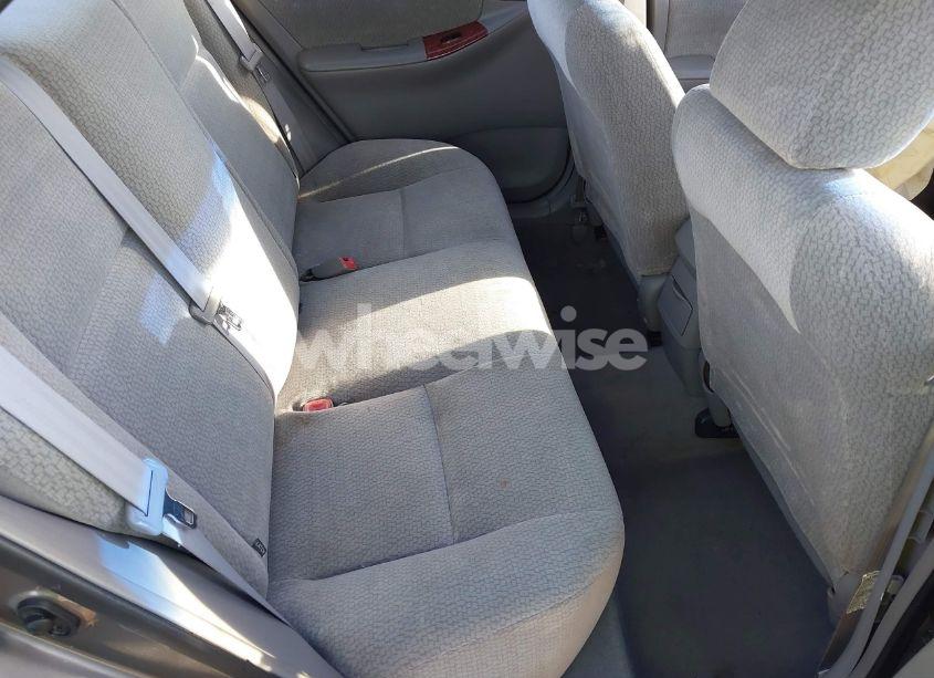 Photo 8 of 2004 Toyota Corolla LE (VIN 1NXBR32E34Z223927)