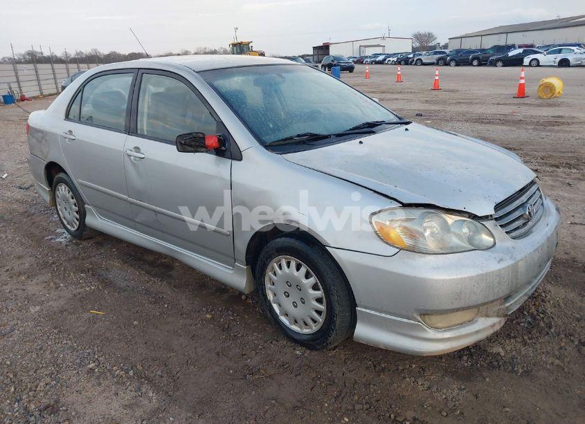 2004 Toyota Corolla S (VIN 1NXBR32E34Z242395) main photo