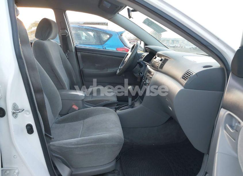 Photo 5 of 2004 Toyota Corolla CE (VIN 1NXBR32E34Z269483)