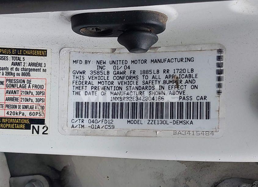 Photo 9 of 2004 Toyota Corolla S (VIN 1NXBR32E34Z304166)