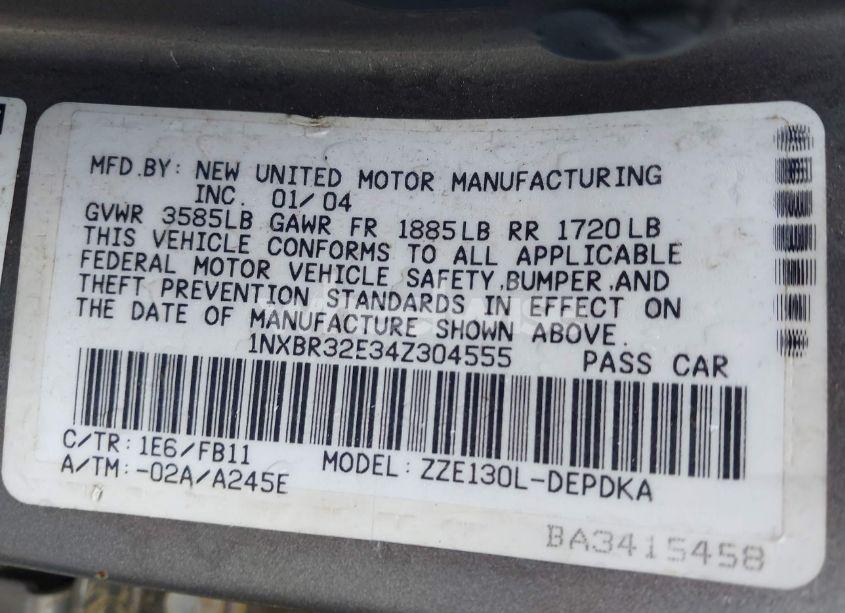 Photo 9 of 2004 Toyota Corolla CE/LE/S (VIN 1NXBR32E34Z304555)