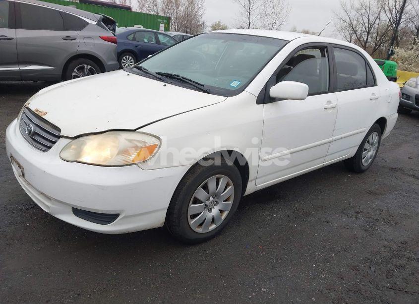 Photo 2 of 2004 Toyota Corolla LE (VIN 1NXBR32E34Z335238)