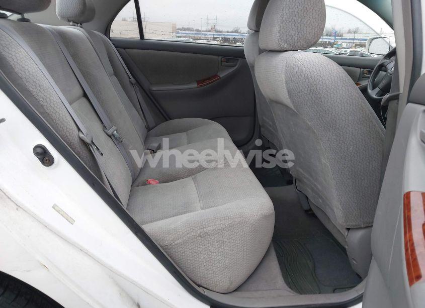 Photo 8 of 2004 Toyota Corolla LE (VIN 1NXBR32E34Z335238)