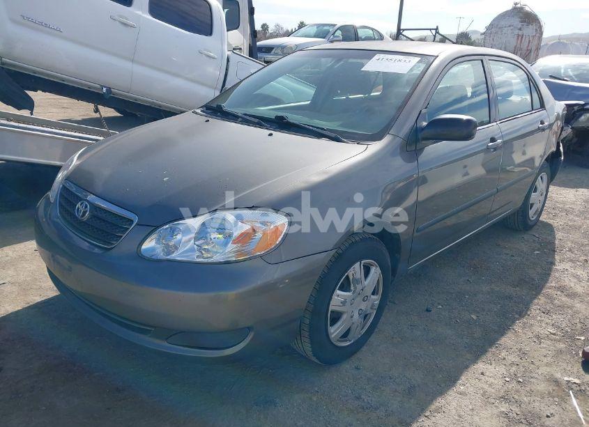 Photo 2 of 2005 Toyota Corolla CE (VIN 1NXBR32E35Z365986)