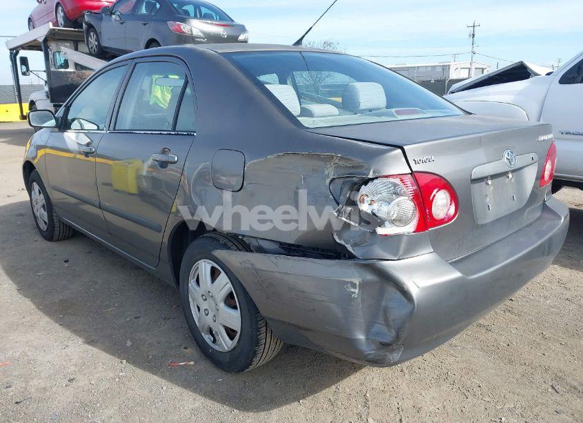 Photo 3 of 2005 Toyota Corolla CE (VIN 1NXBR32E35Z365986)