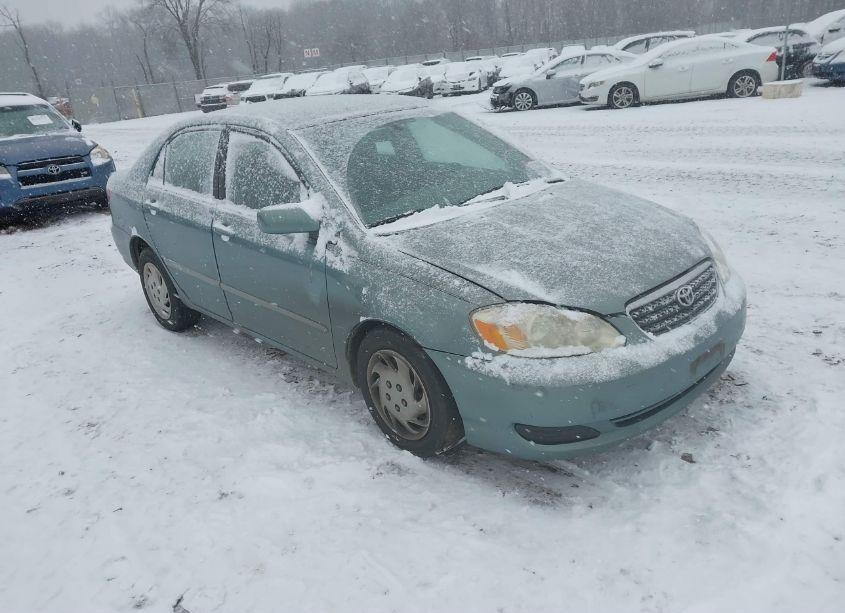 2005 Toyota Corolla LE (VIN 1NXBR32E35Z379533) main photo