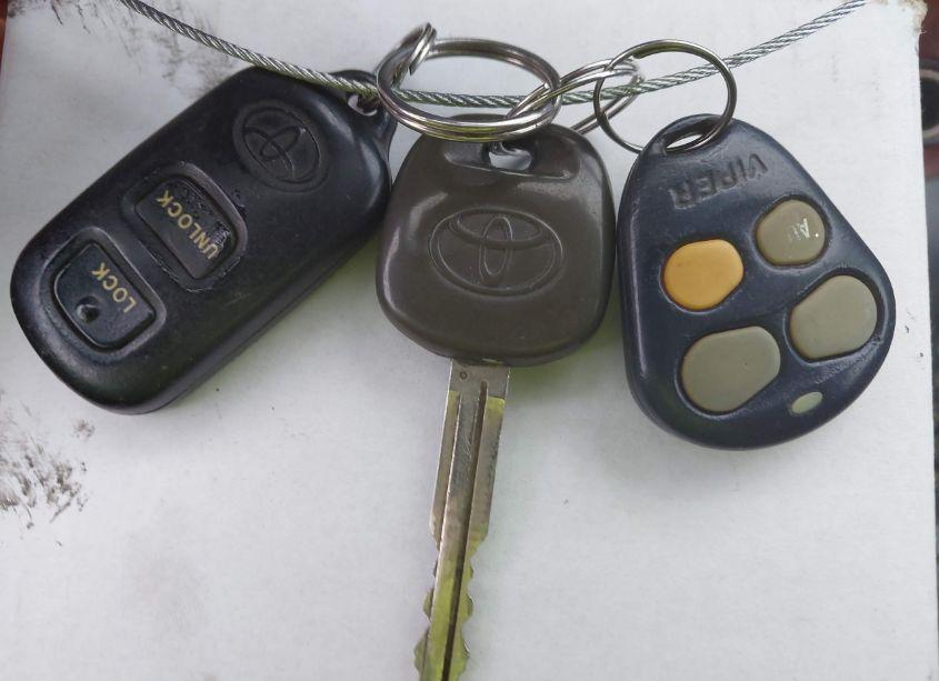 Photo 11 of 2005 Toyota Corolla LE (VIN 1NXBR32E35Z379533)