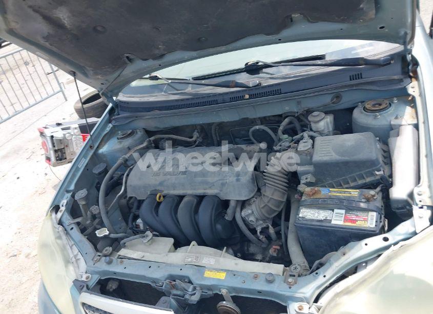 Photo 10 of 2005 Toyota Corolla CE (VIN 1NXBR32E35Z431811)