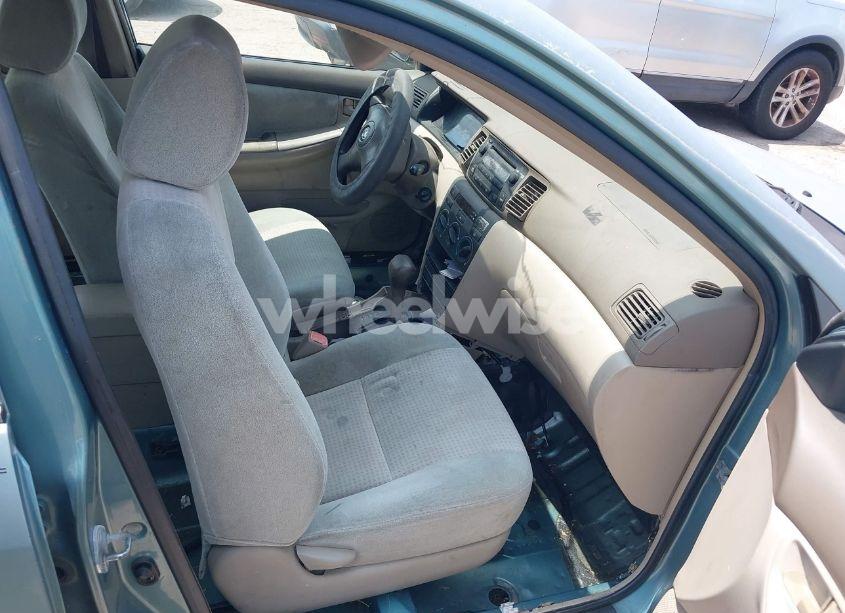 Photo 5 of 2005 Toyota Corolla CE (VIN 1NXBR32E35Z431811)