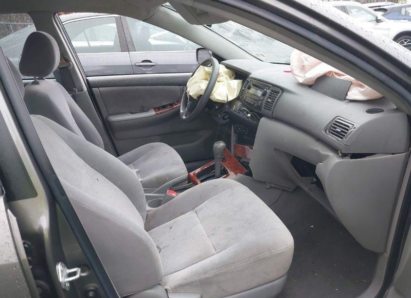 Photo 5 of 2005 Toyota Corolla LE (VIN 1NXBR32E35Z432540)