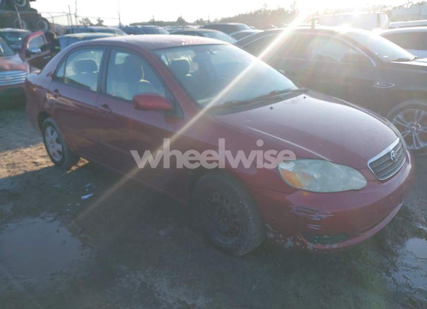 2005 Toyota Corolla LE (VIN 1NXBR32E35Z467398) main photo
