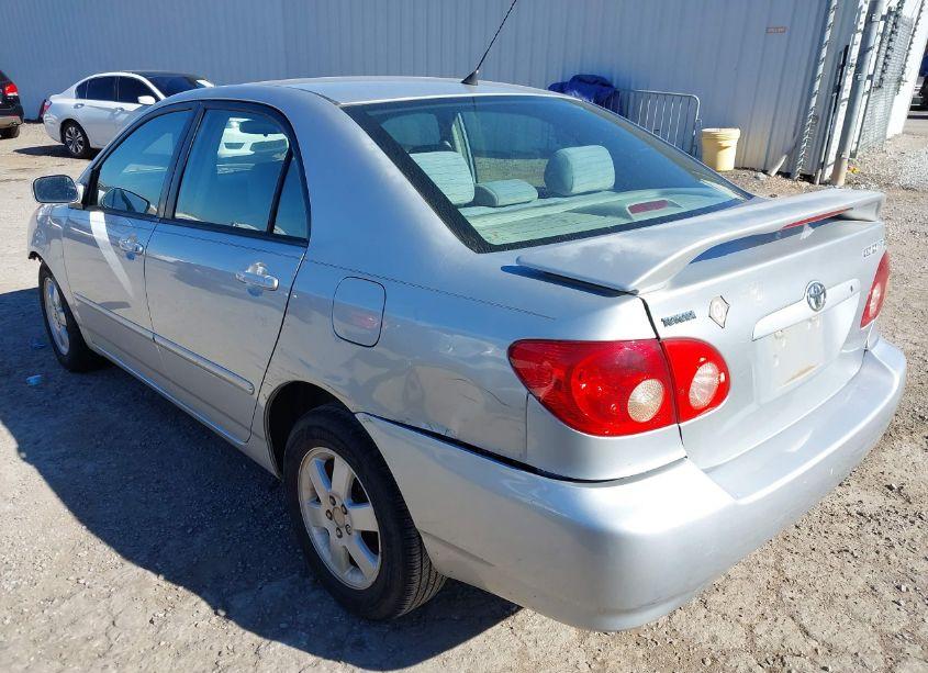 Photo 3 of 2005 Toyota Corolla LE (VIN 1NXBR32E35Z479938)