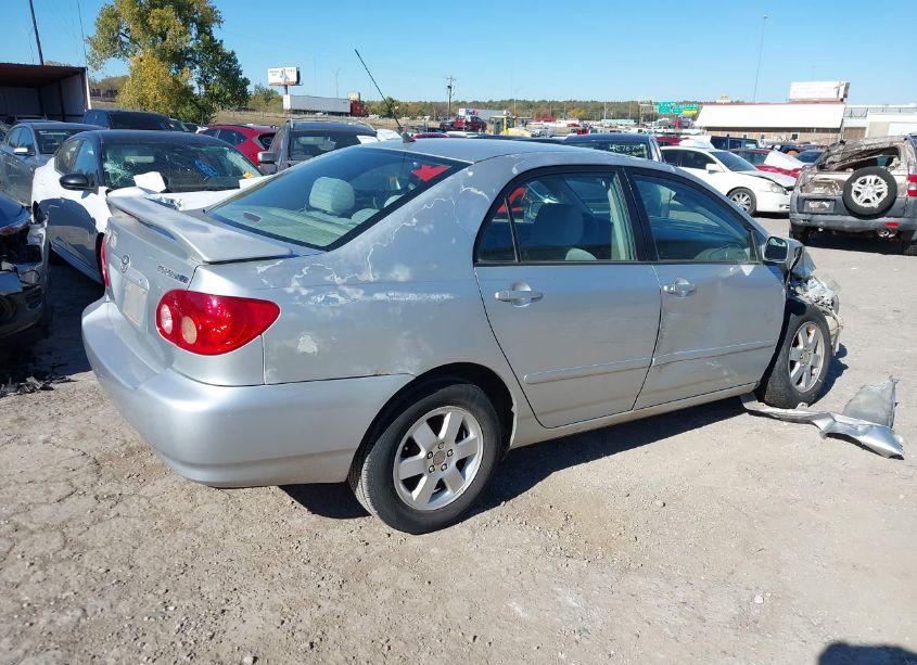 Photo 4 of 2005 Toyota Corolla LE (VIN 1NXBR32E35Z479938)