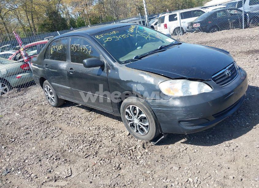2005 Toyota Corolla LE (VIN 1NXBR32E35Z493063) main photo