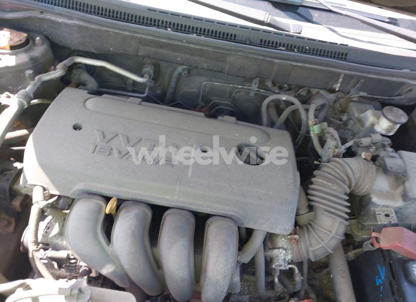 Photo 10 of 2005 Toyota Corolla LE (VIN 1NXBR32E35Z493063)