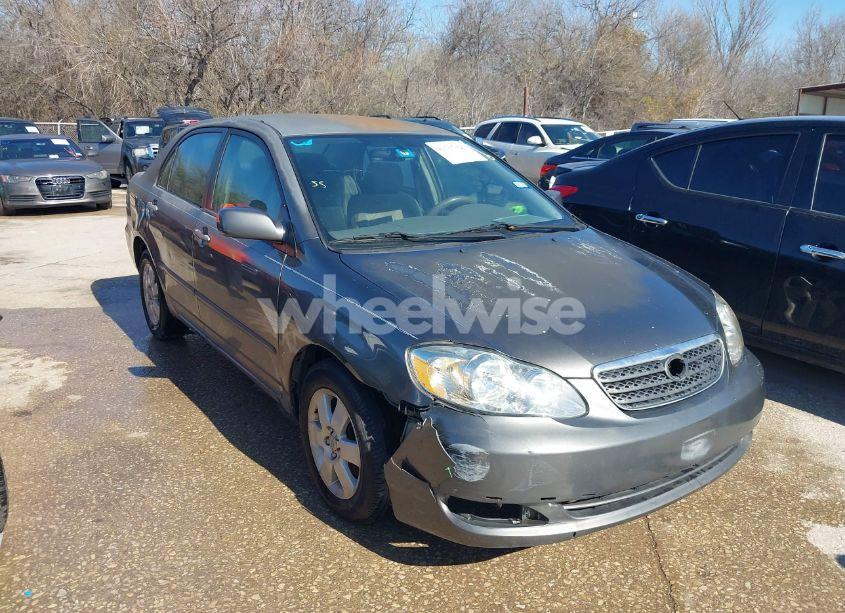 2006 Toyota Corolla LE (VIN 1NXBR32E36Z587302) main photo