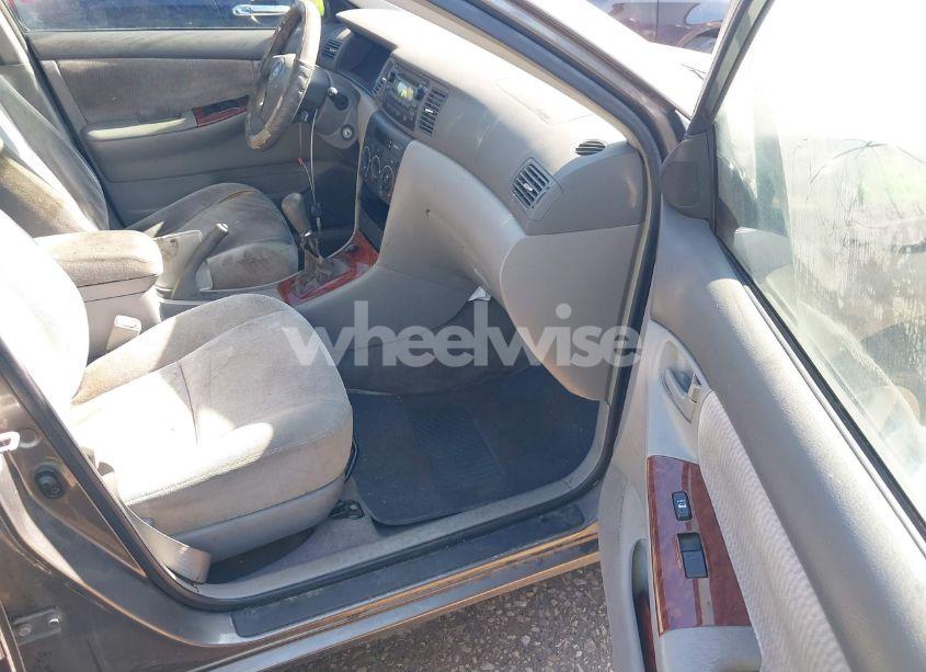 Photo 5 of 2006 Toyota Corolla LE (VIN 1NXBR32E36Z587302)