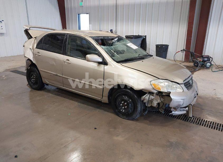 2006 Toyota Corolla LE (VIN 1NXBR32E36Z668834) main photo