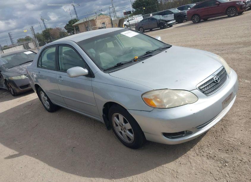 2006 Toyota Corolla LE (VIN 1NXBR32E36Z677677) main photo