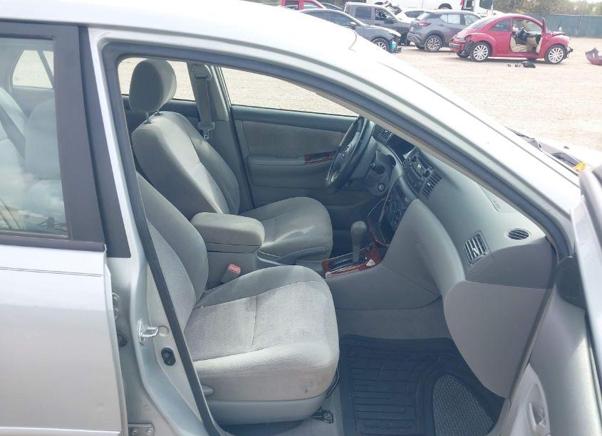 Photo 5 of 2006 Toyota Corolla LE (VIN 1NXBR32E36Z677677)