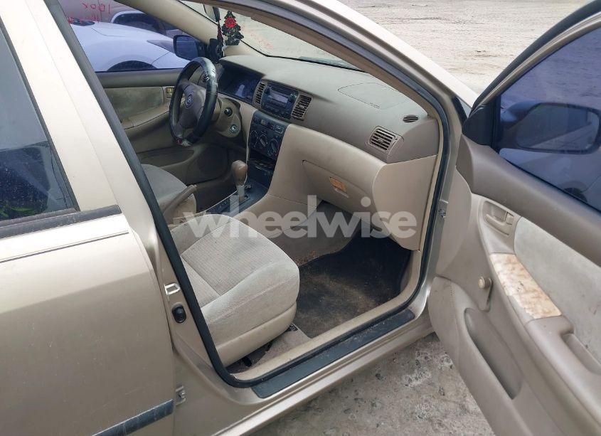 Photo 5 of 2006 Toyota Corolla CE (VIN 1NXBR32E36Z757805)