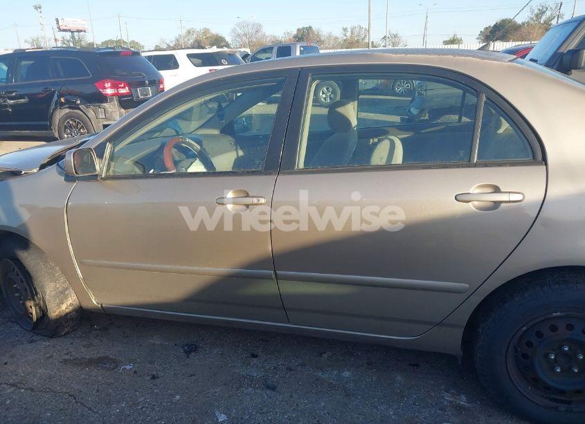 Photo 13 of 2007 Toyota Corolla LE (VIN 1NXBR32E37Z774119)