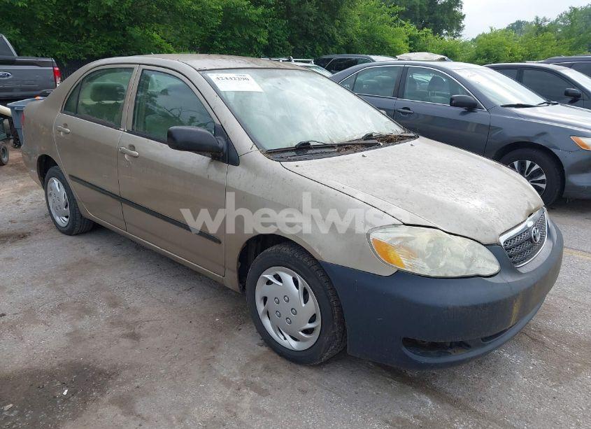 2007 Toyota Corolla CE (VIN 1NXBR32E37Z775674) main photo